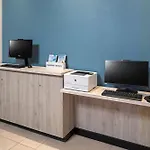 Courtyard By Marriott Marina Del Rey